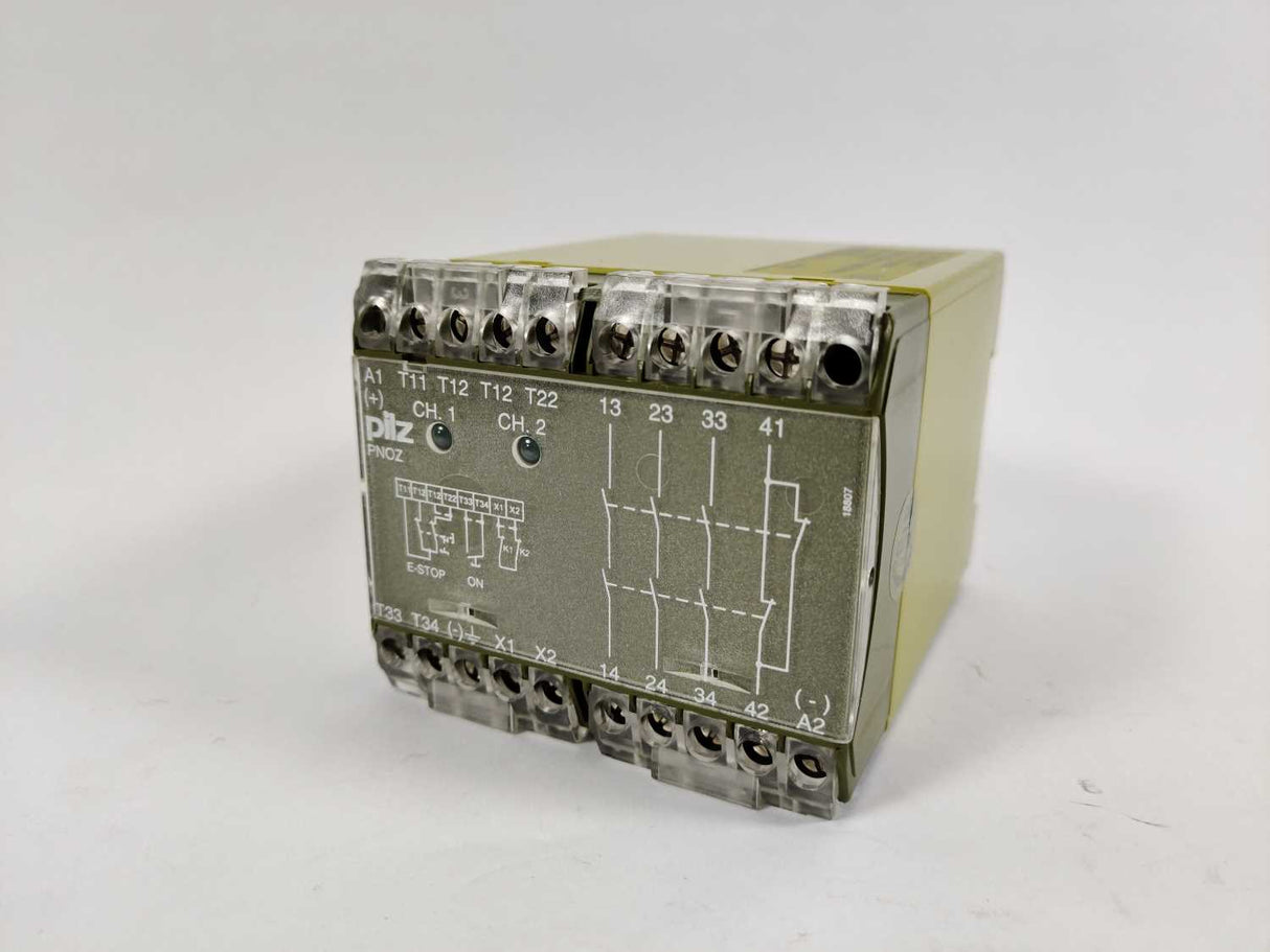 Pilz 474600 PNOZ 24VAC 3S/1Ö Safety Relay