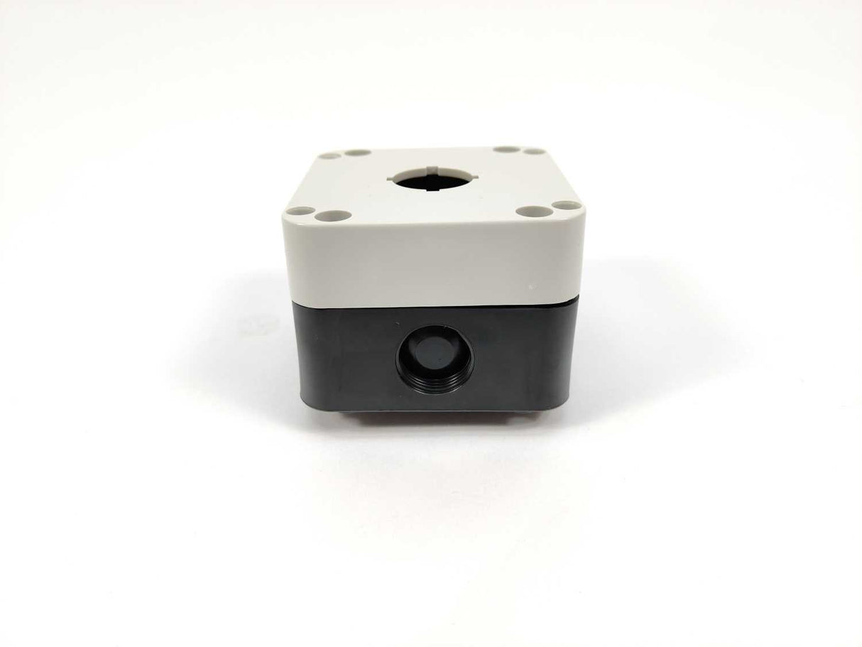 Giovenzana PQ01KGN Button Enclosure