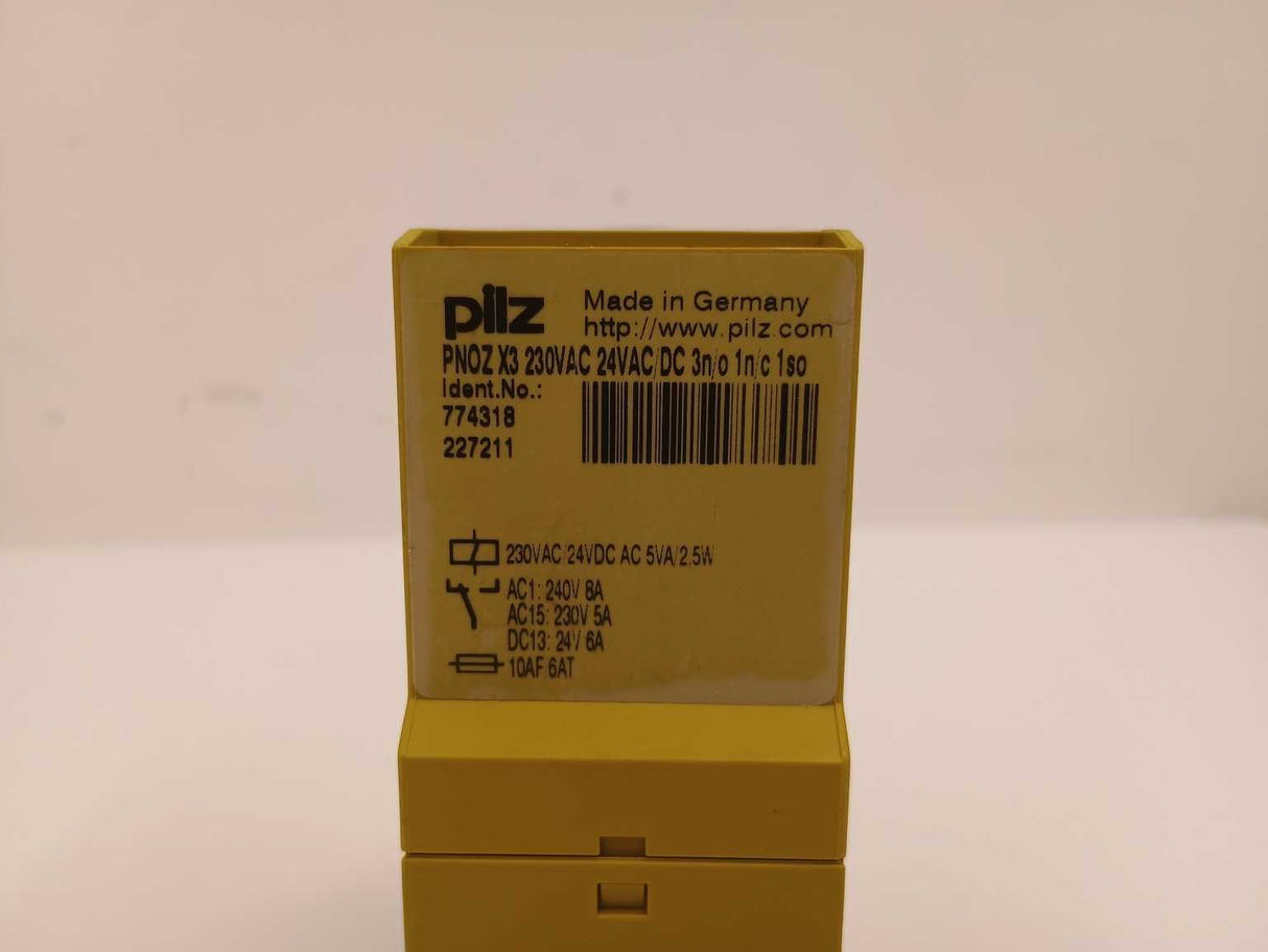 Pilz PNOZ X3 Safety relay 230VAC 24VDC 3n/o 1n/c 1so