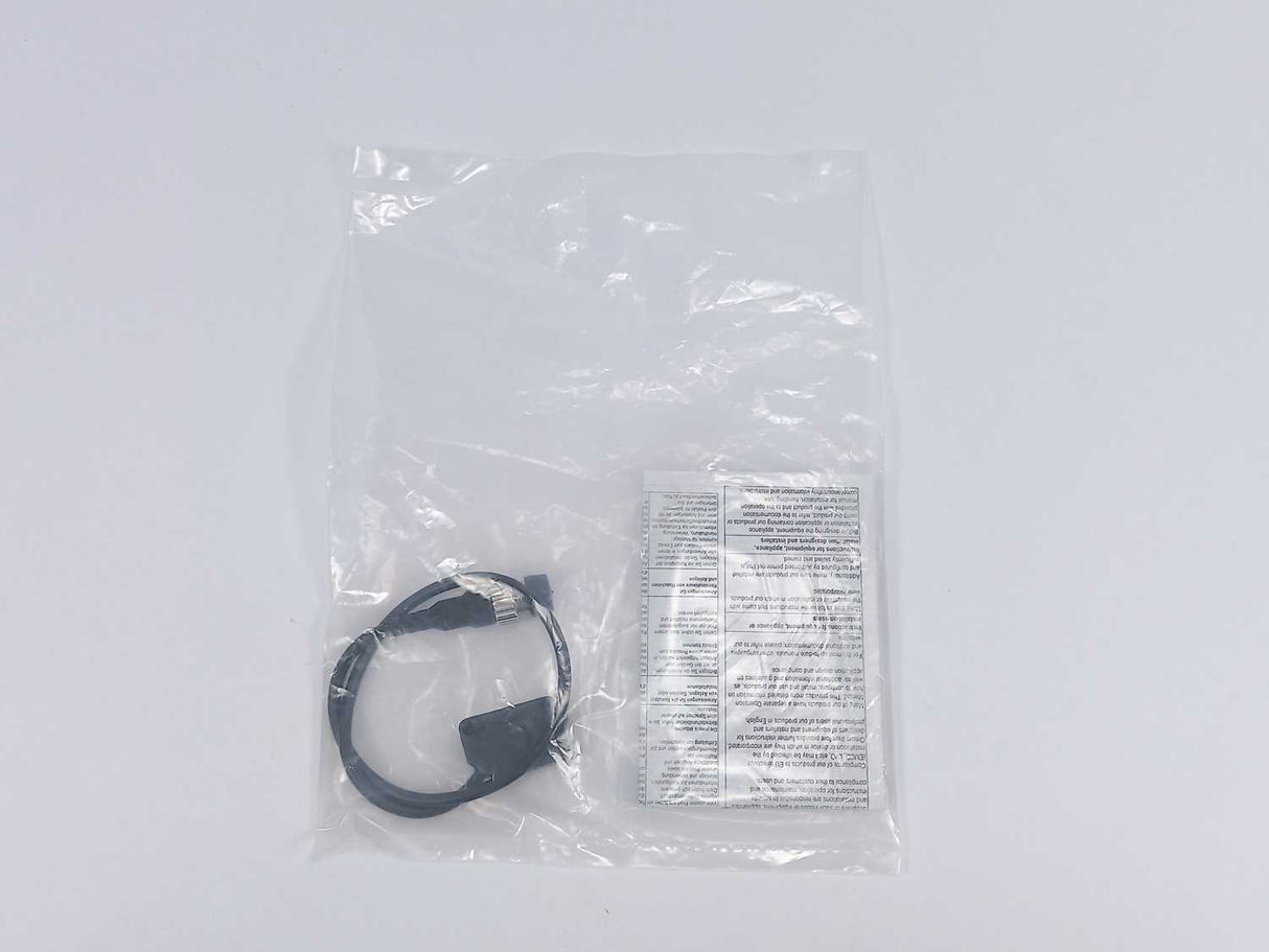 OMRON E3Z-D82-M1J Photoelectric sensor, 0.3m