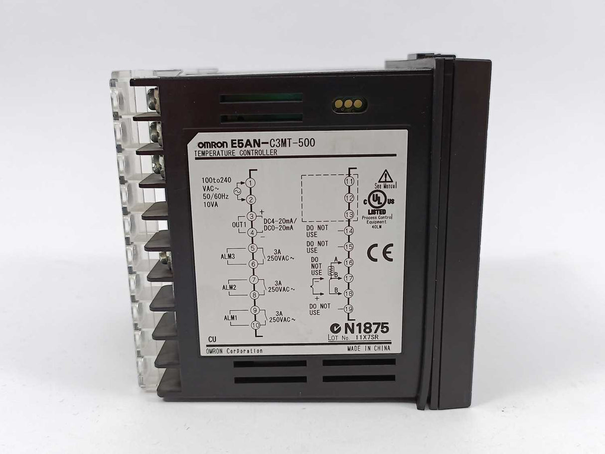 OMRON E5AN-C3MT-500 Digital Temperature Controller