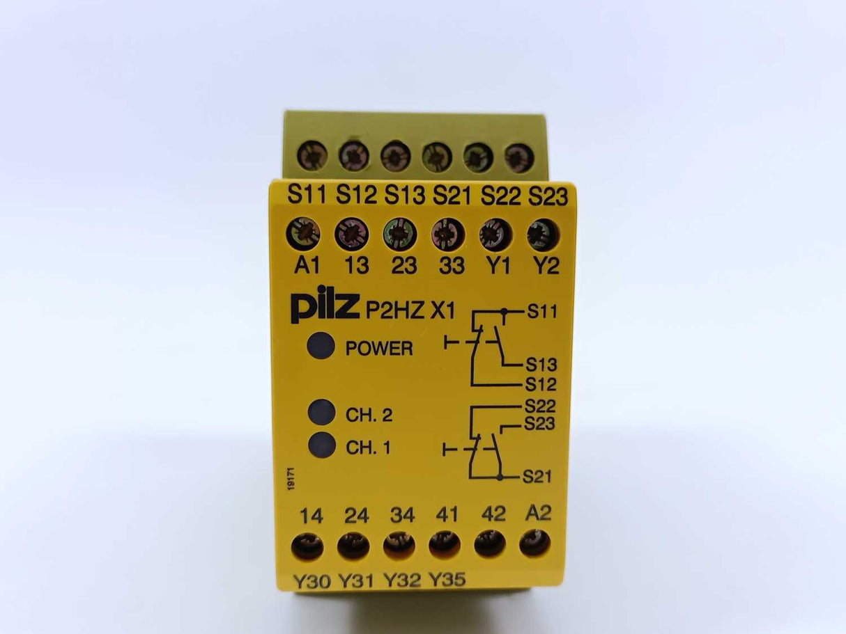 Pilz 774438 P2HZ X1 3S 1O