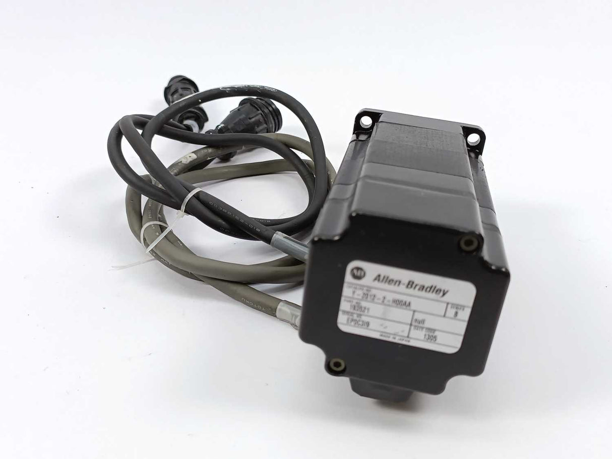 AB Y-2012-2-H00AA Ser. B, Servomotor