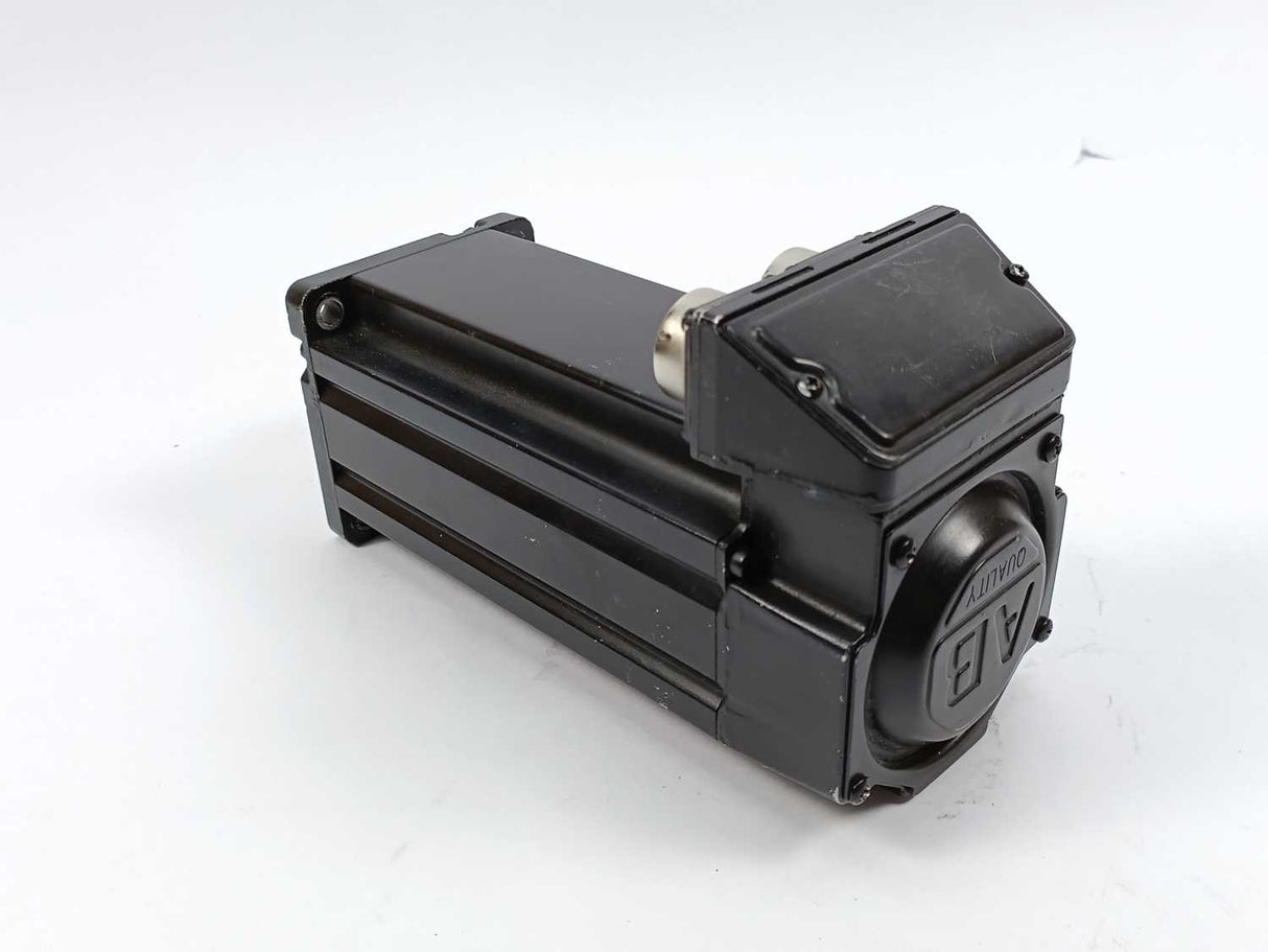 AB MPL-B330P-SK24AA Ser. A, Rotary Servo Motor