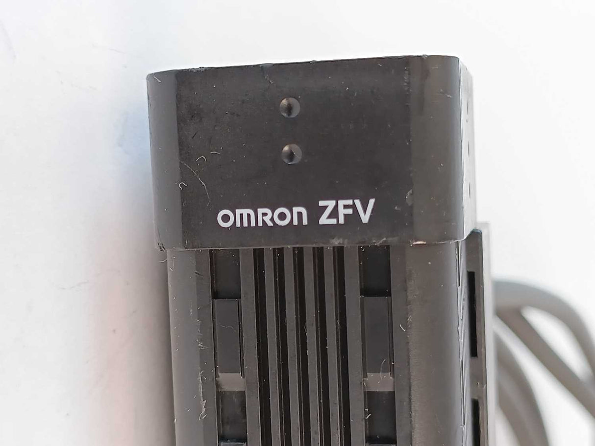 OMRON ZFV-SR50 Sensor with Sensor Amplifier