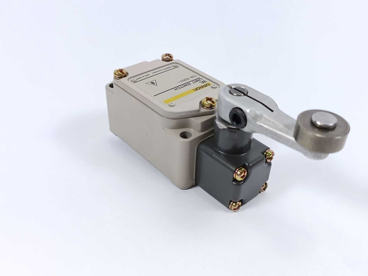 OMRON WL CA2-G Limit Switch