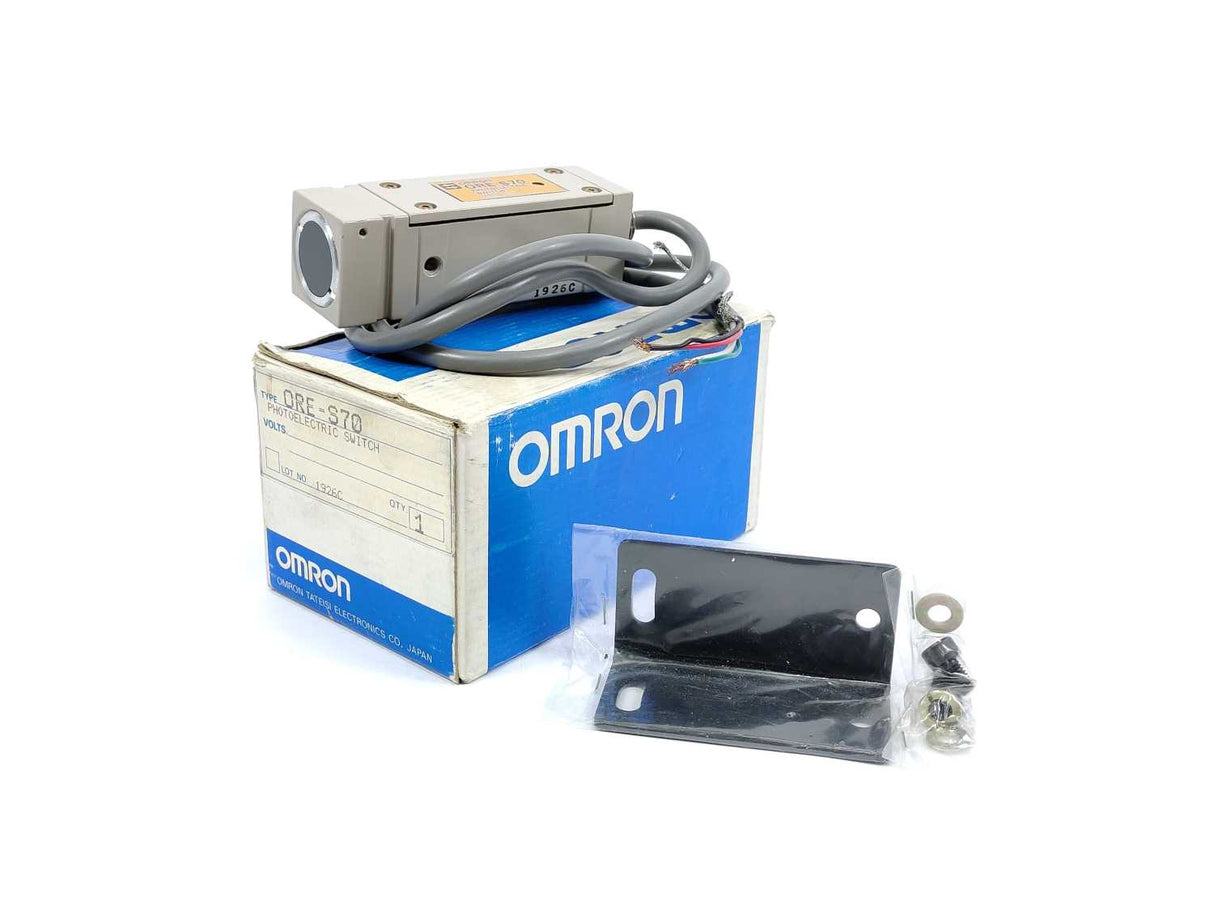 OMRON ORE-S70 PHOTOELECTRIC SWITCH