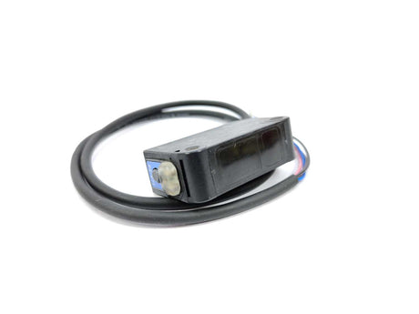 KEYENCE  PZ-V71 Square Reflective Photoelectic Sensor