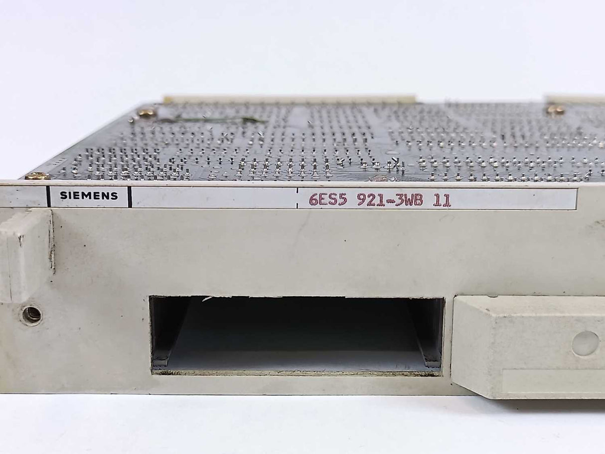 Siemens 6ES5921-3WB11 SIMATIC S5 / SINUMERIK 3,8 CPU