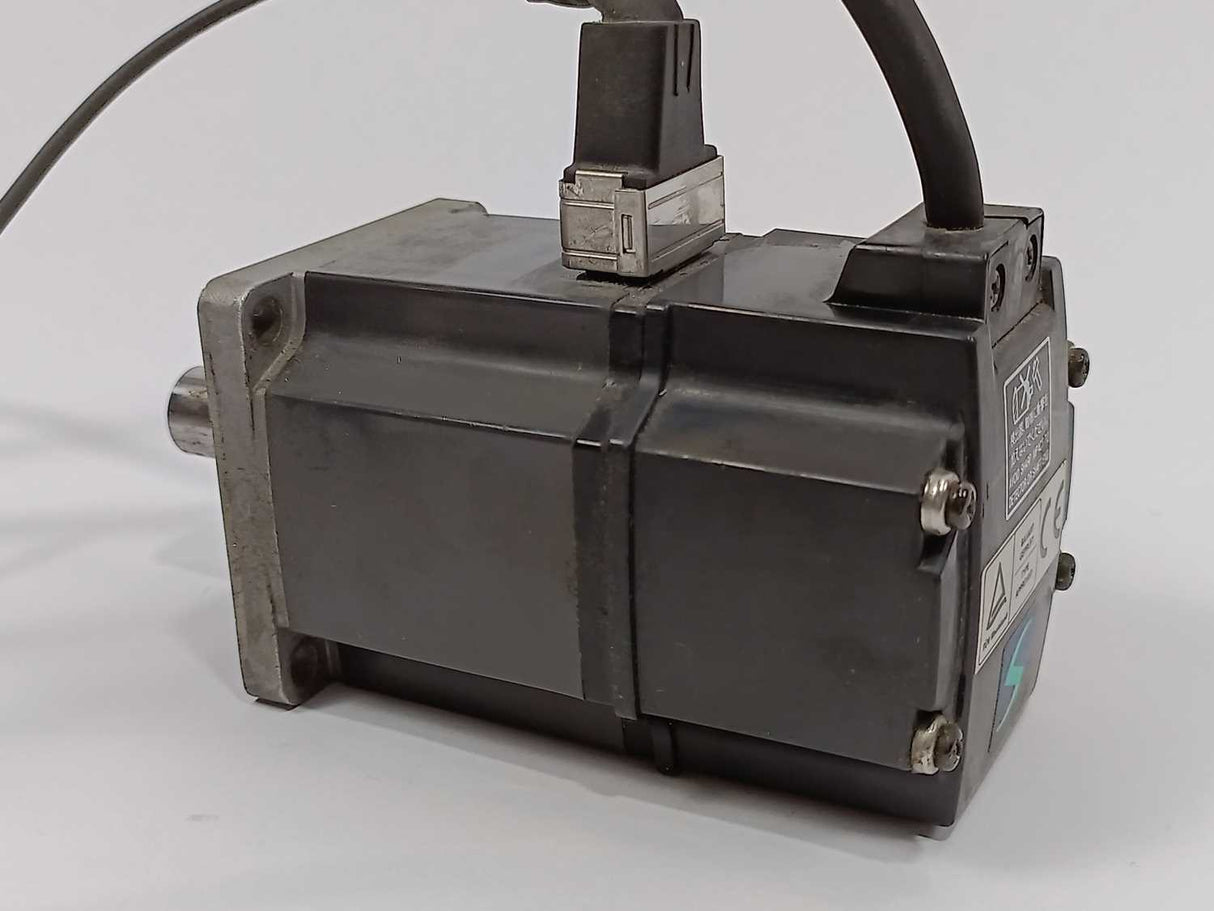 Mitsubishi HC-KFS23-S43 AC SERVO MOTOR