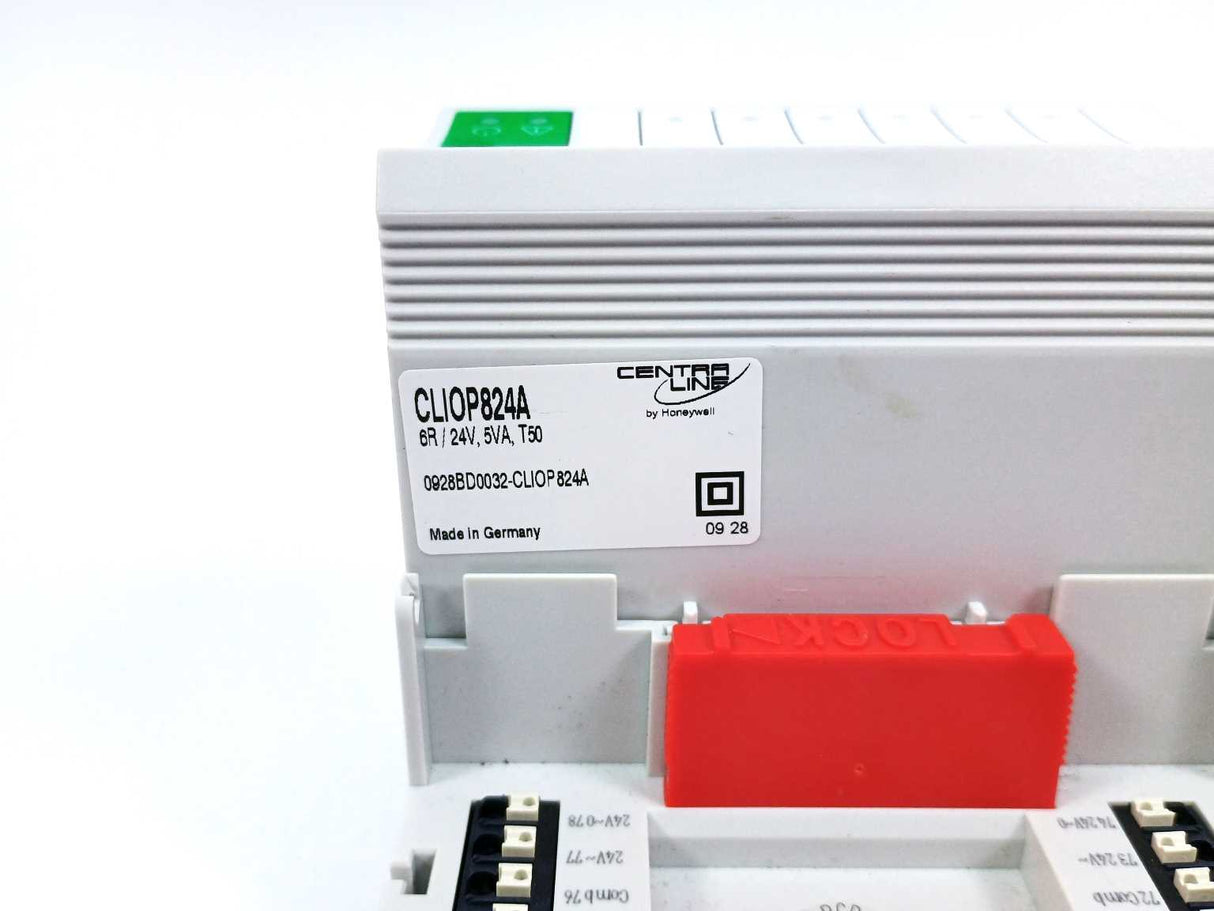 Honeywell CLIOP824A Pluggable Panel Bus Relay Output Module