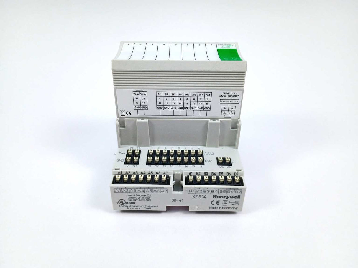 Honeywell CLIOP821A Pluggable Panel Bus Analog Input Module