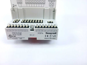 Honeywell CLIOP821A Pluggable Panel Bus Analog Input Module