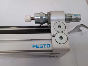 Festo 532449 DGC-40-550-KF-YSRW-A