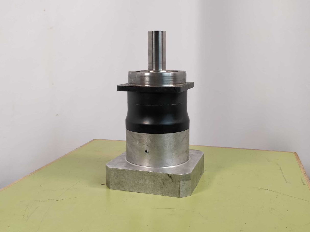 Wittenstein SP 140S-MF2-35 -0K1-2S Alpha planetary gearbox