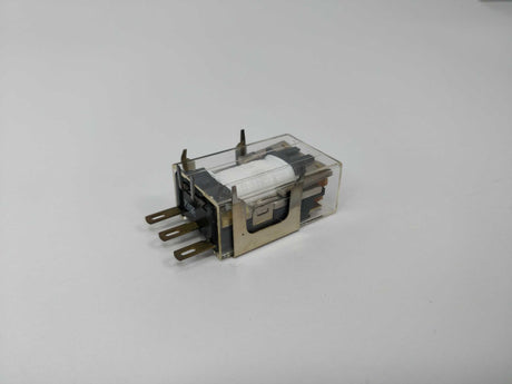 Siemens V23016-C0006-A201 Miniature Power Relay. Coil type 24VDC