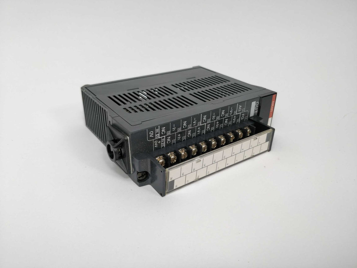 Idec PF3S-DA121 FA-3S Programmable controller Analog output