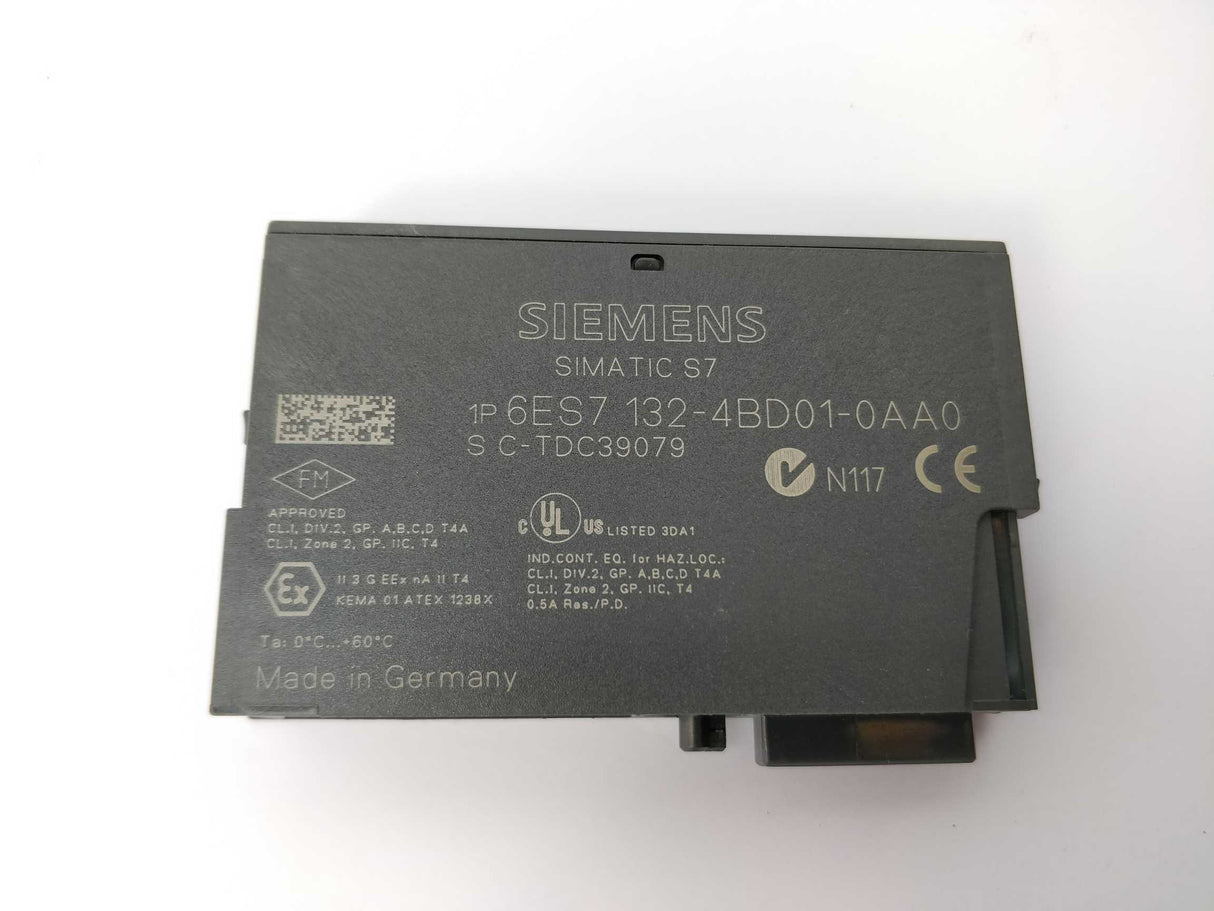 Siemens 6ES7132-4BD01-0AA0 OUTPUT MODULE SIMATIC DP Pack of 3