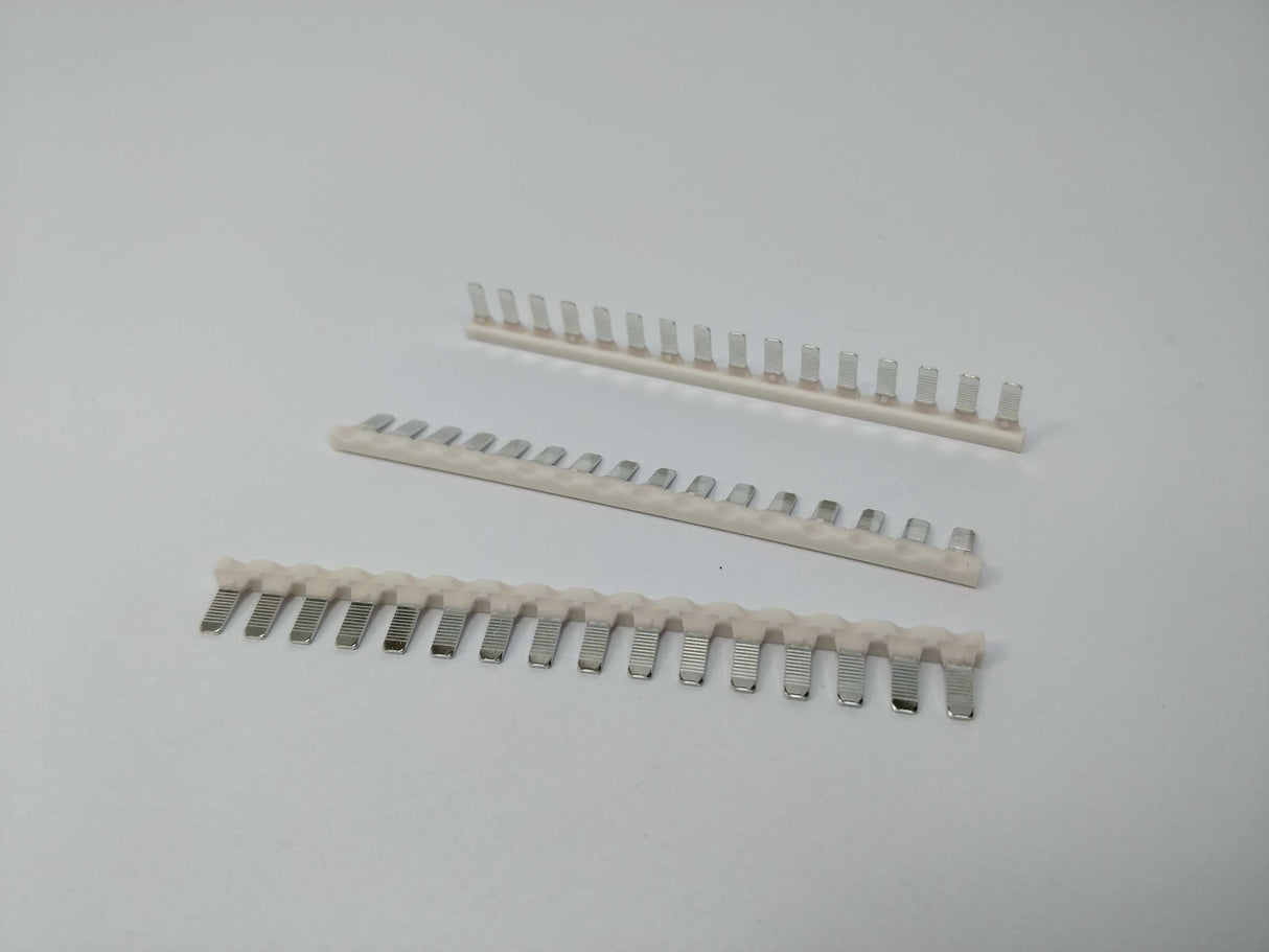 Siemens 3RQ3901-0D Connecting comb 16-pole Pack of 8