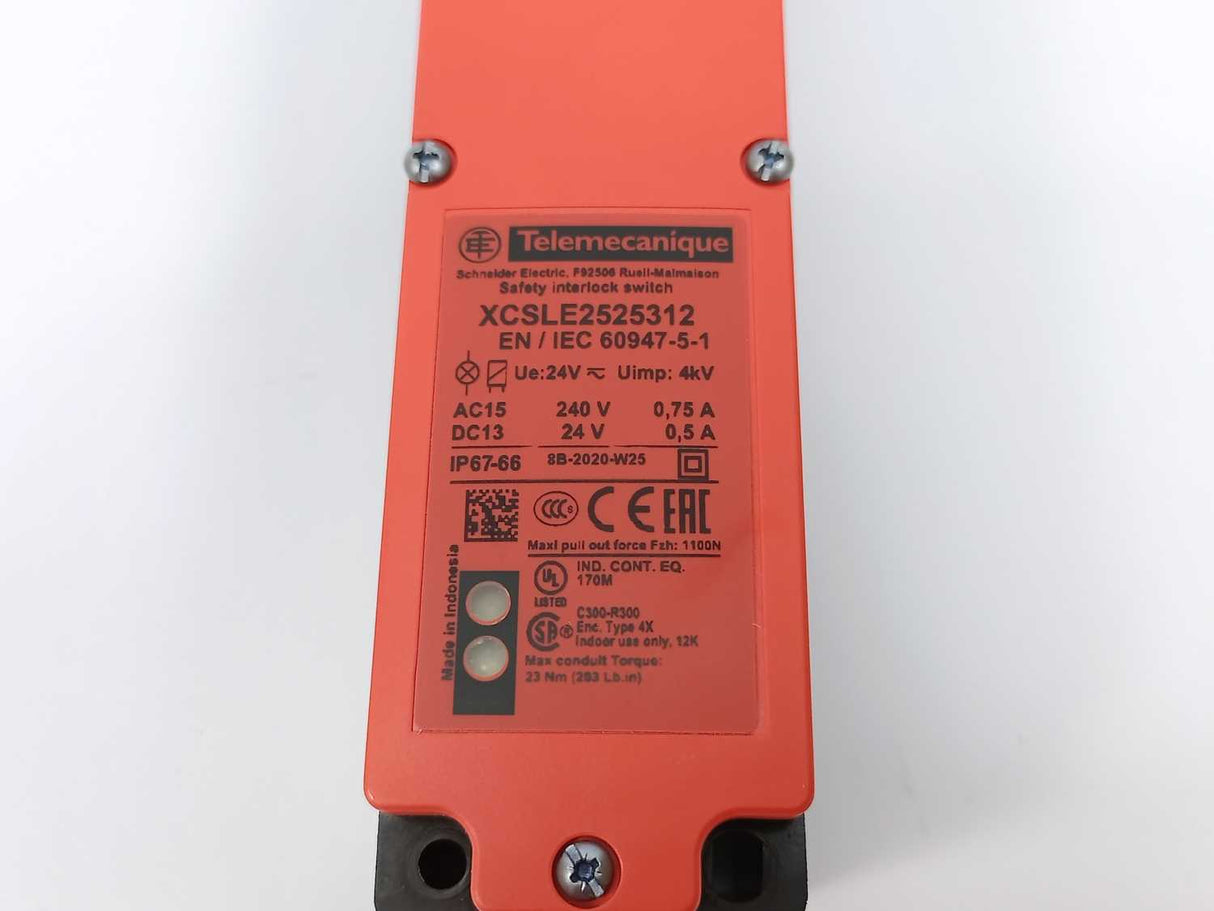 TELEMECANIQUE XCSLE2525312 Safety interlock switch