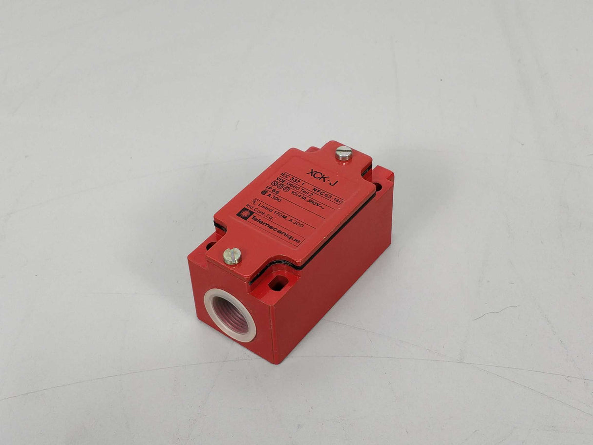 TELEMECANIQUE XCK-J Limit switch