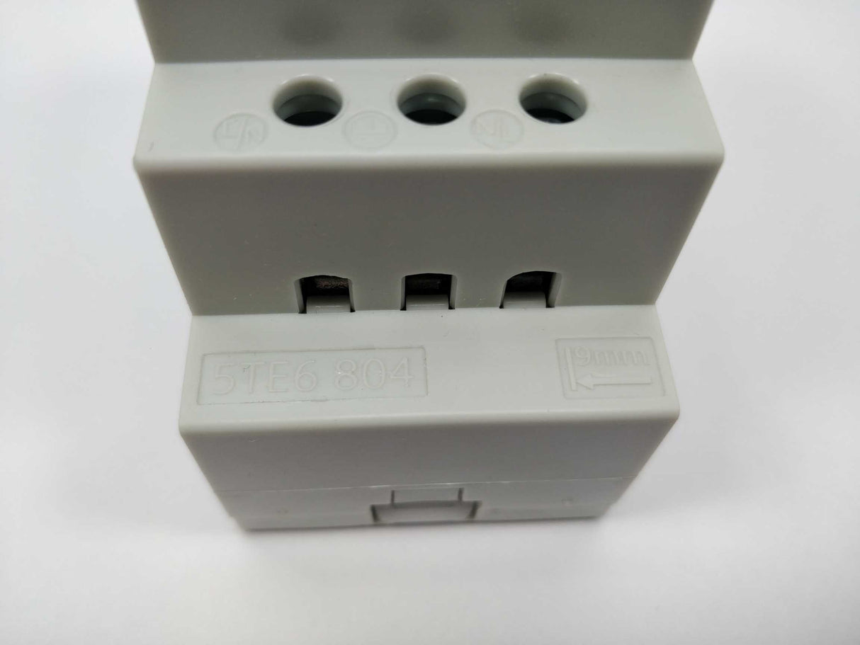 Siemens 5TE6804 Socket Outlet