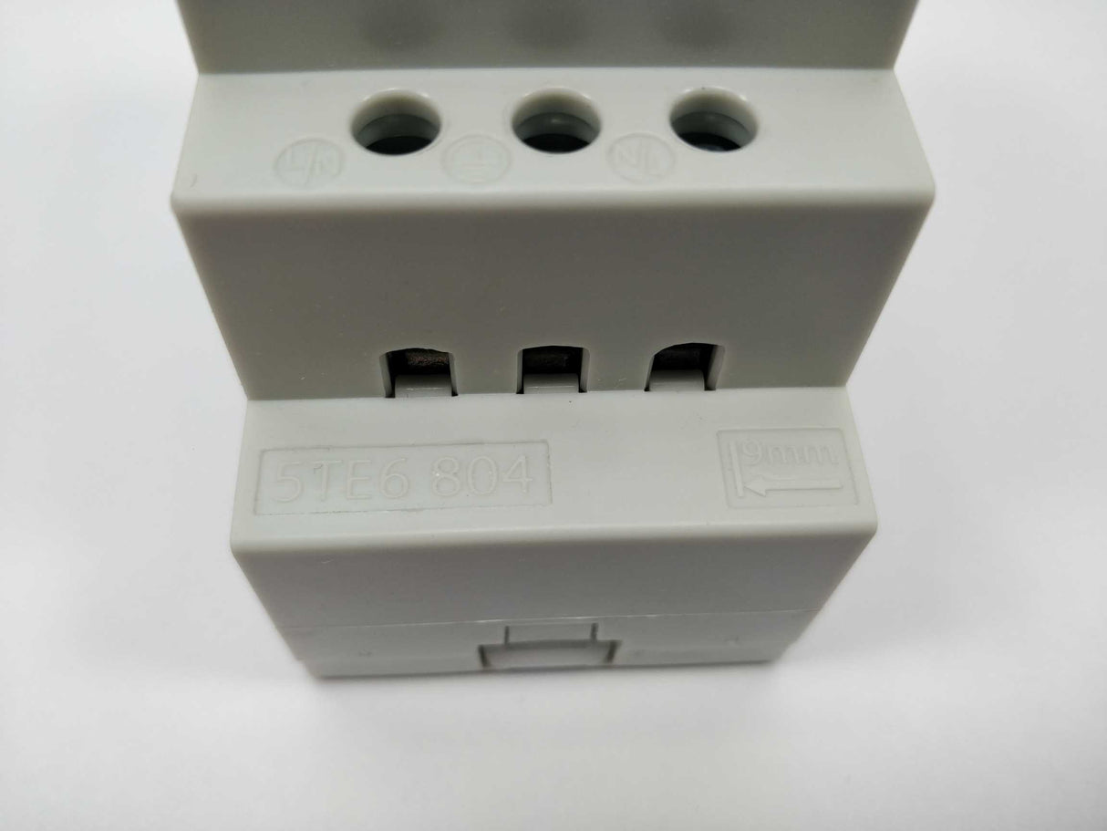 Siemens 5TE6804 Socket Outlet