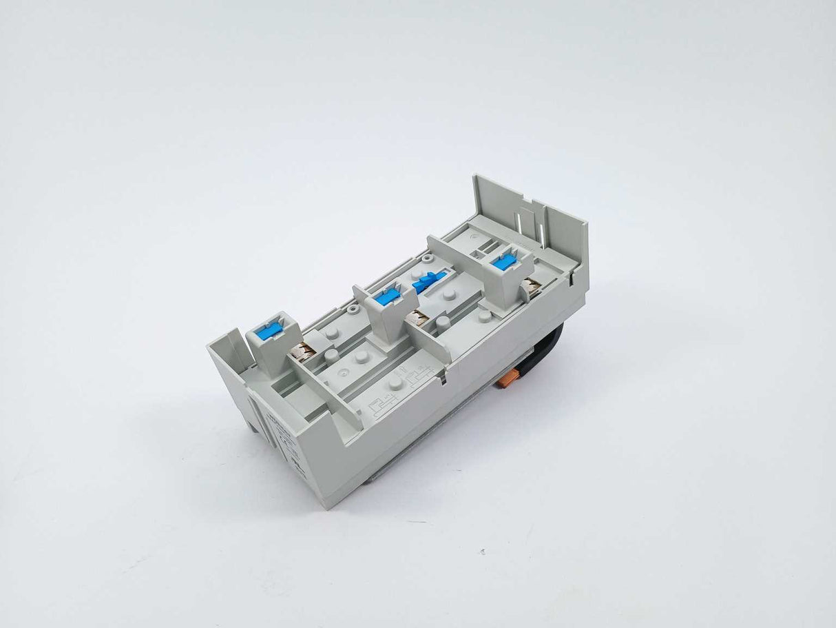 wöhner 32020 Busbar Adapter 3-pole