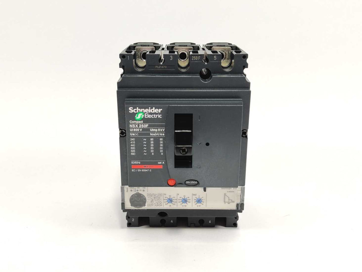 Schneider Electric LV431770 Circuit breaker Compact NSX250F