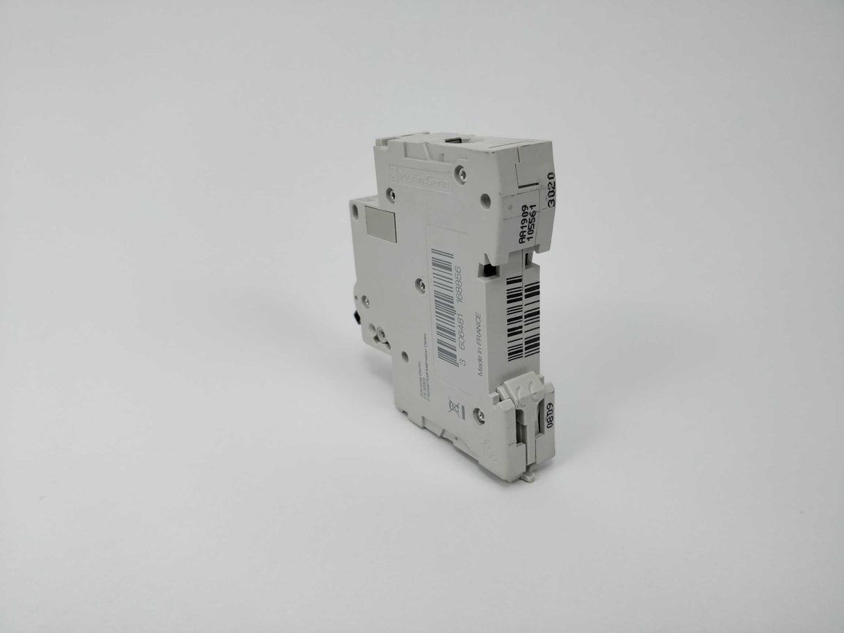 Schneider Electric M9F23104 Multi9 C60SP MCB