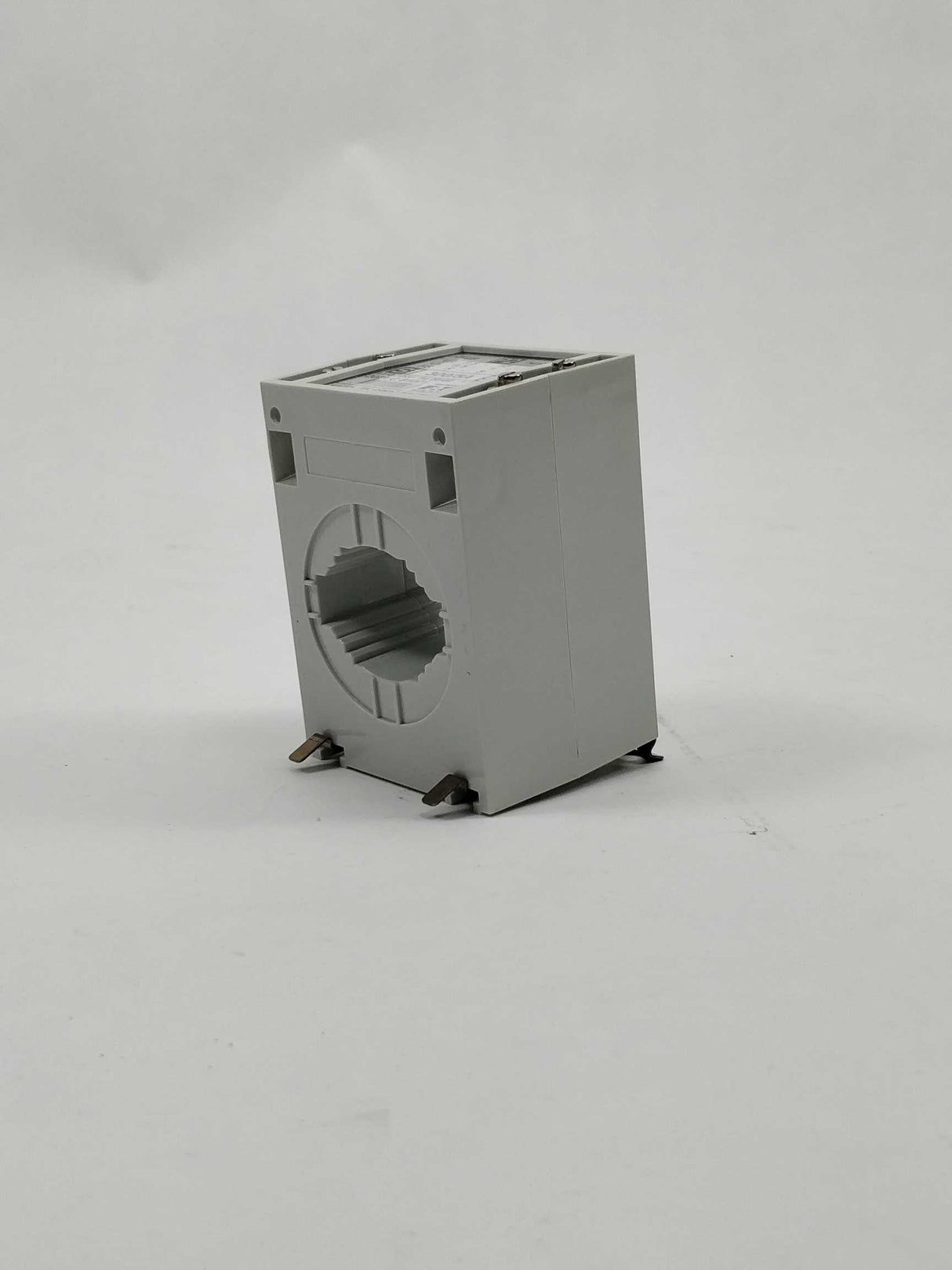 Eaton 741C2064 Current Transformer HF4B-300/5A