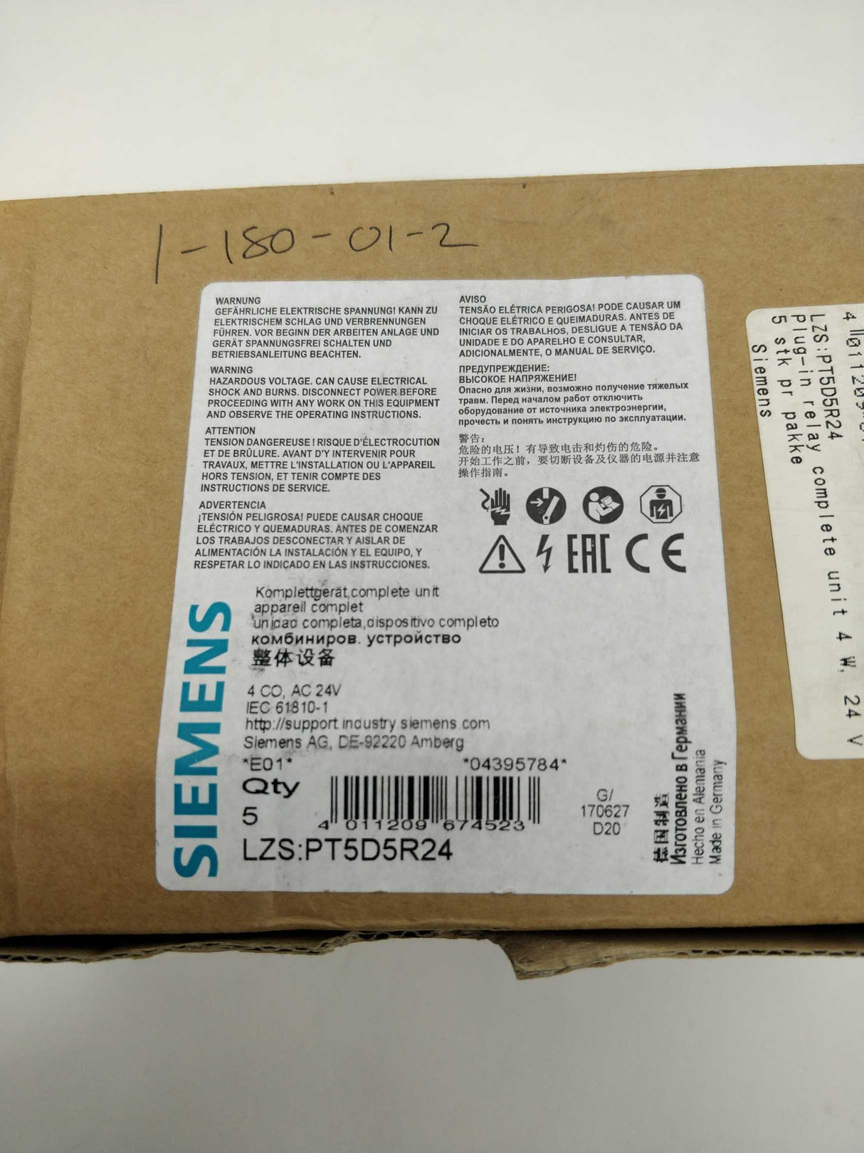 Siemens LZS:PT5D5R24 Plug-in Relay Complete Unit