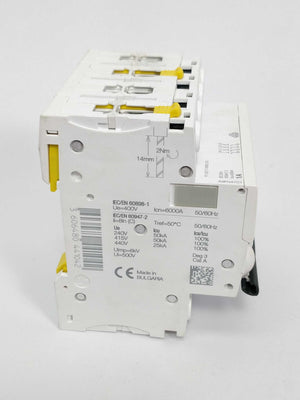 Schneider Electric IC60N C 1A 4 Switches 1A