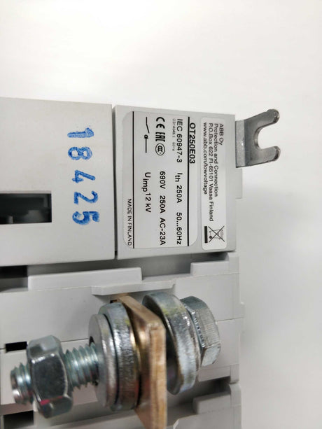 ABB 1SCA022710R0100 SWITCH-DISCONNECT