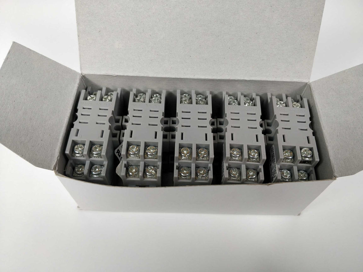 AB 700-HN116 8-BaldeSocket, 10 Pcs