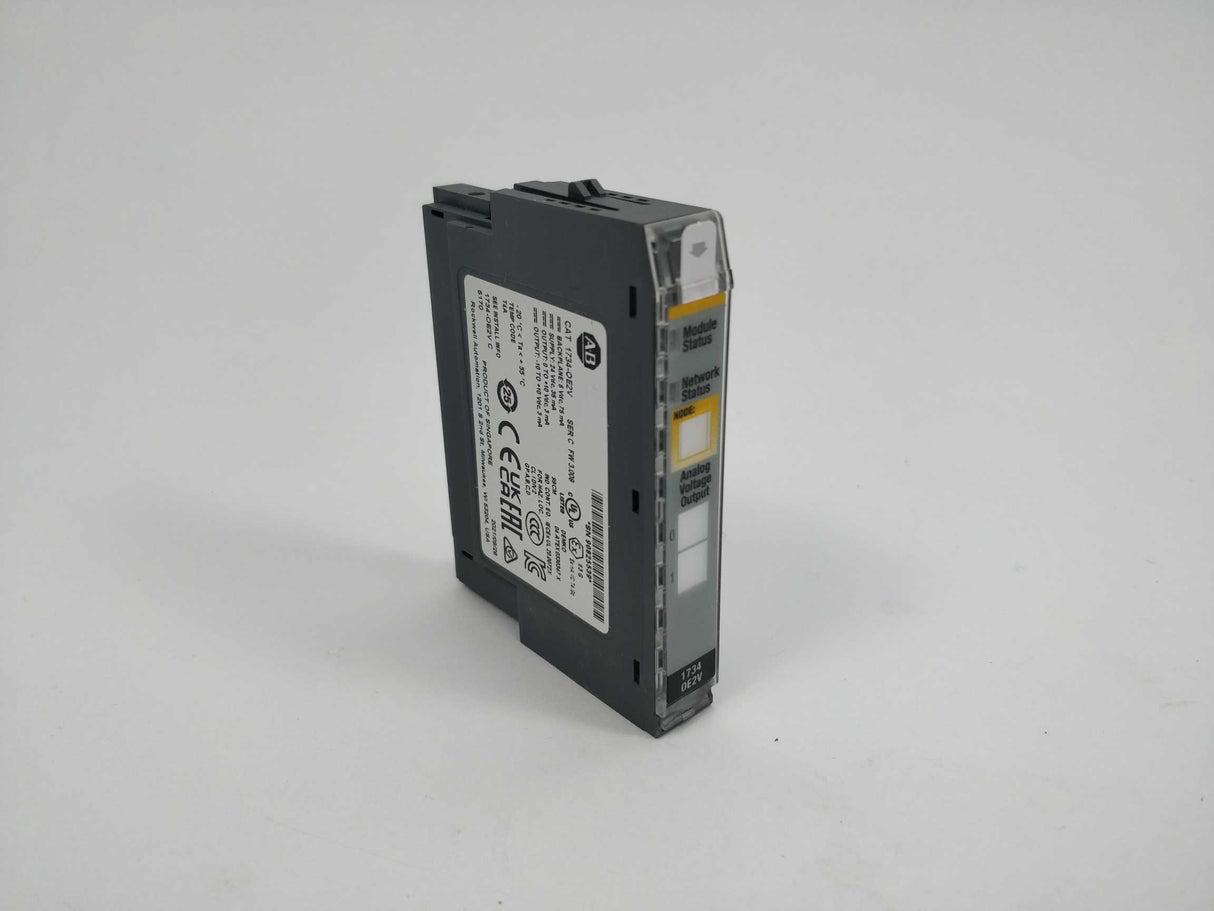 AB 1734-OE2V POINT I/O 2 Point Analog Output Module Ser C, FW. 3.008