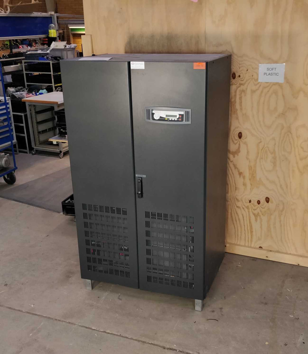 Newave 1779-04-1982 PowerWave 33 300kVA S2 UPS System