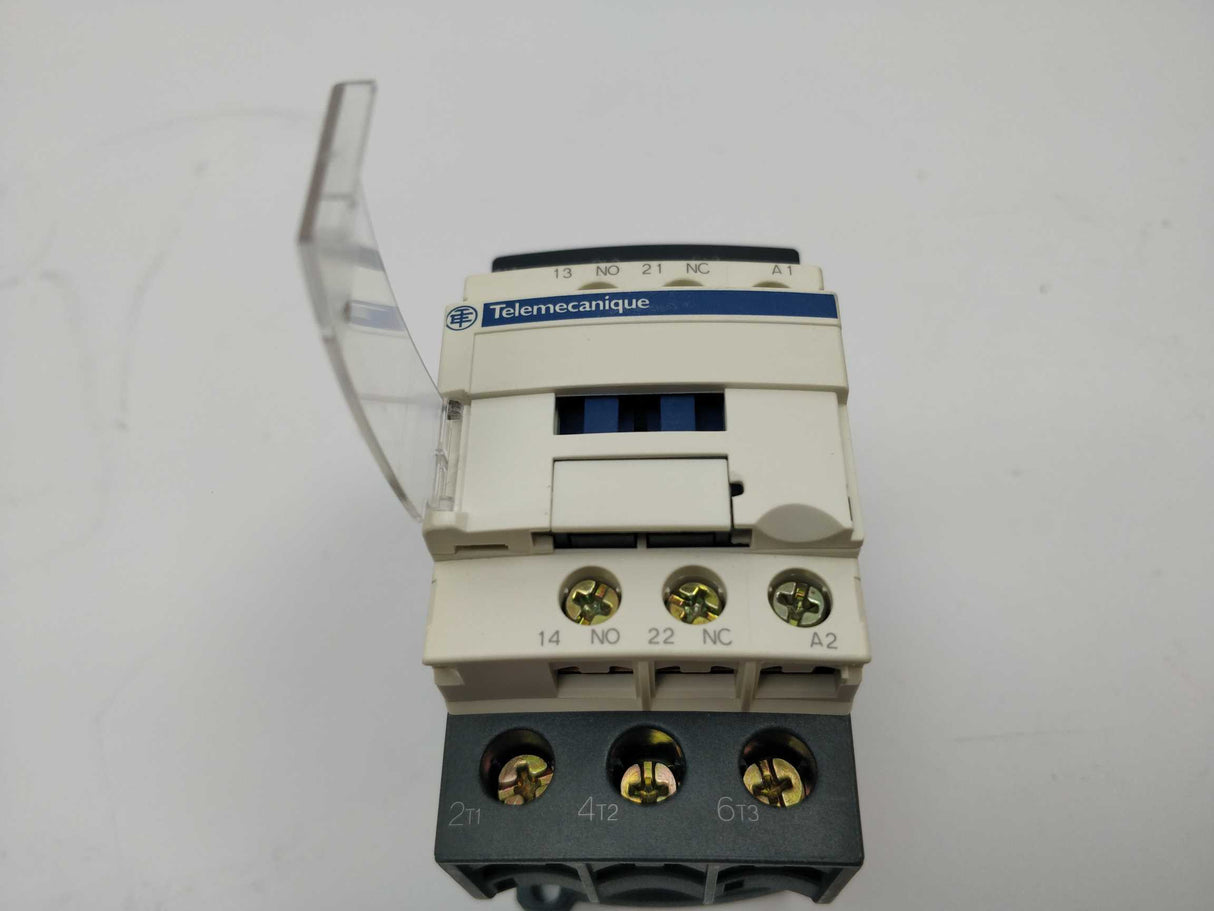 TELEMECANIQUE LC1D25P7 TeSys-034995, 11kW 230V Contactor