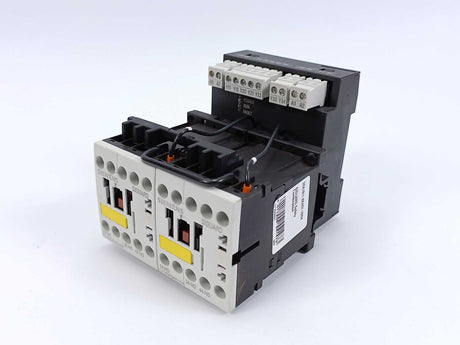 Siemens 3TK2850-1BB40 SIRIUS safety relay w/ contactor relay enabling circuits