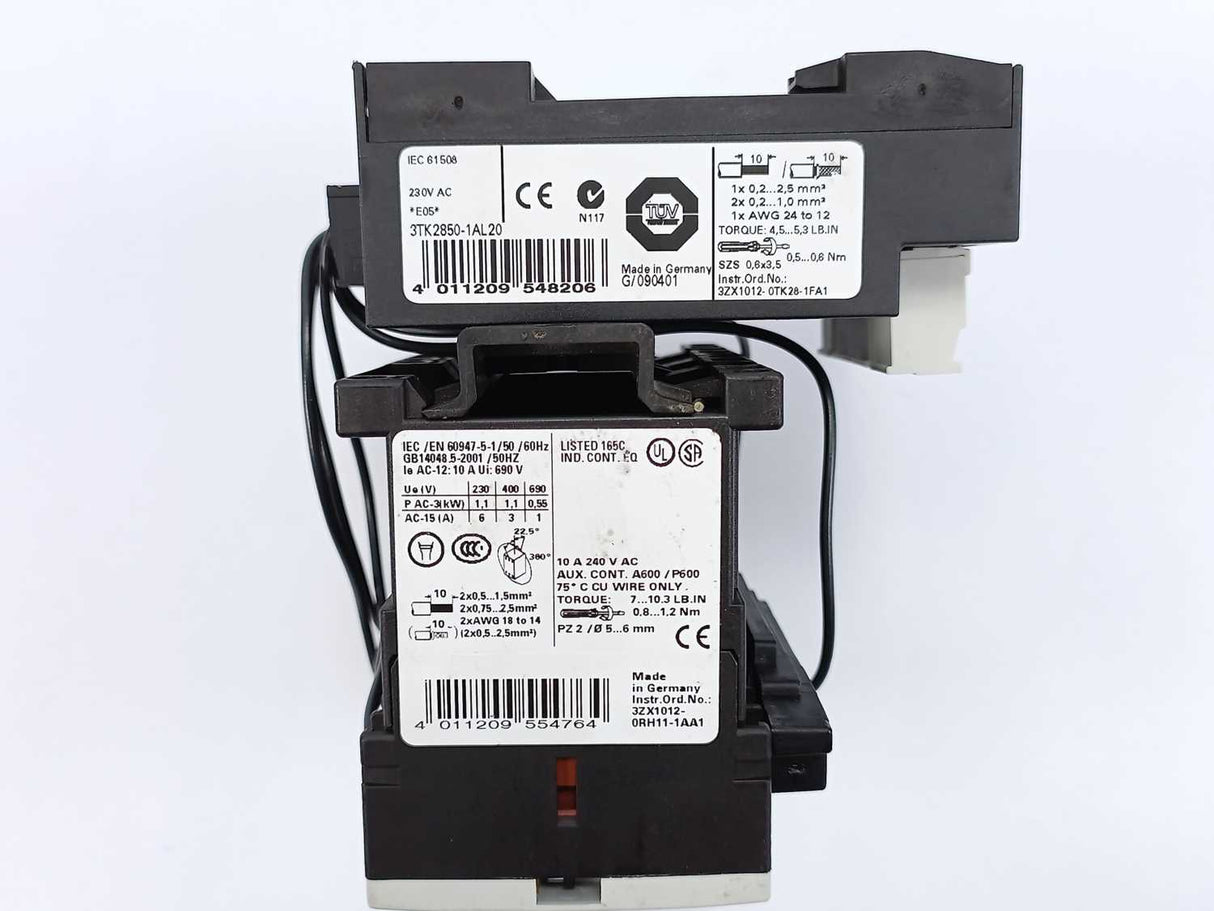 Siemens 3TK2850-1AL20 SIRIUS safety relay w/ contactor relay enabling circuits