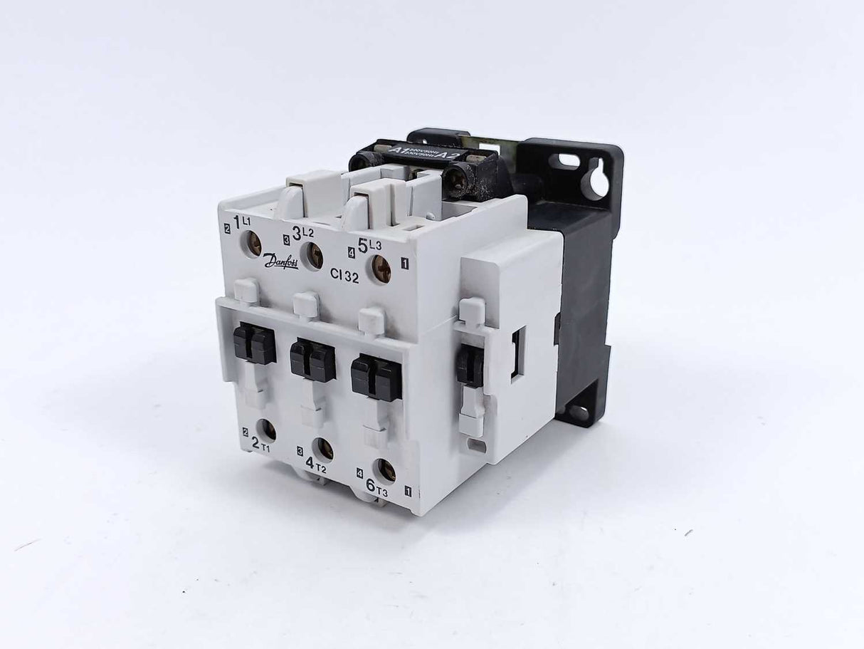 Danfoss CI 32 Contactor