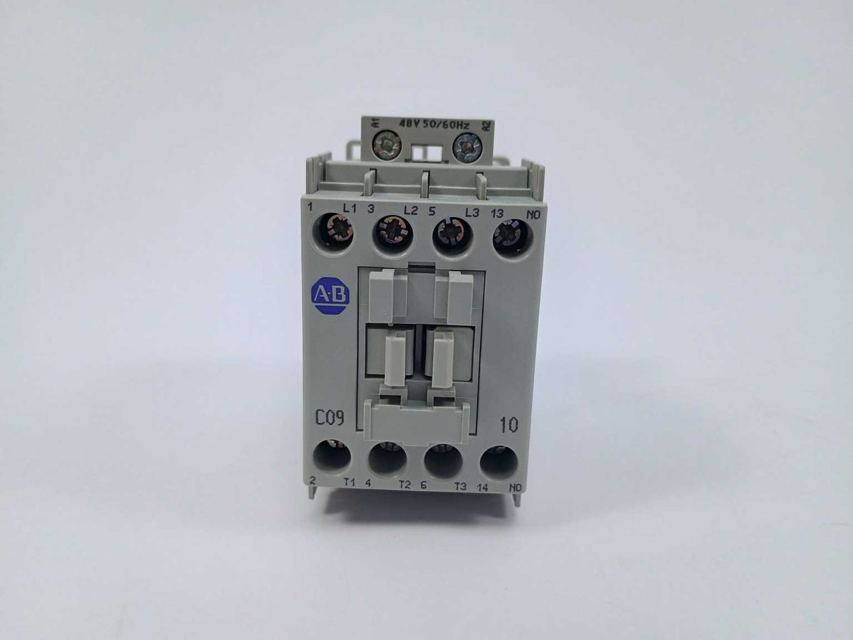 AB 100-C09KY10 Ser. A Bulletin 100 Contactor. 48V 50/60Hz Coil