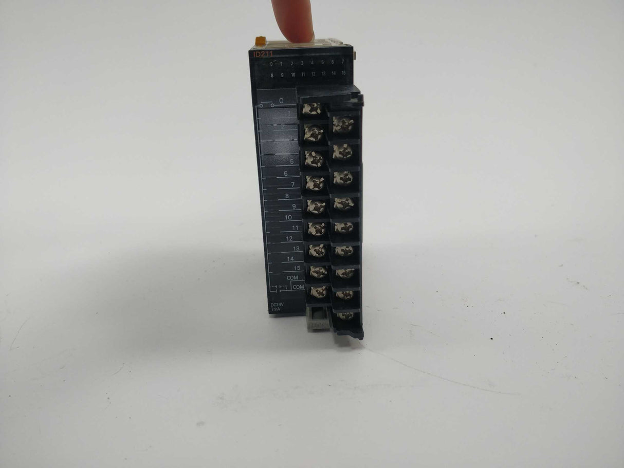 OMRON CJ1W-ID211 Input Unit ID211 24V DC 7mA