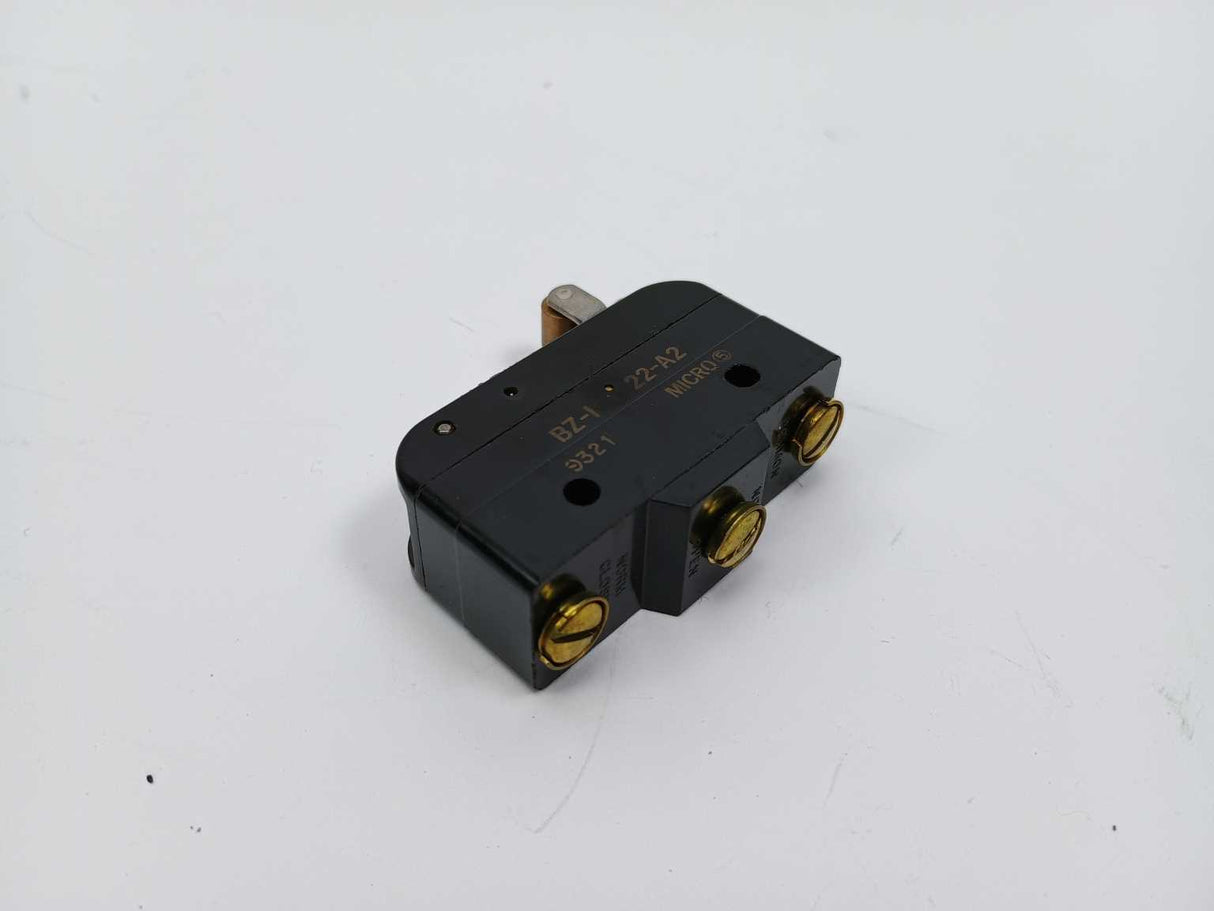 Honeywell BZ-RW922-A2 10A 125V Roller Lever Micro Switch