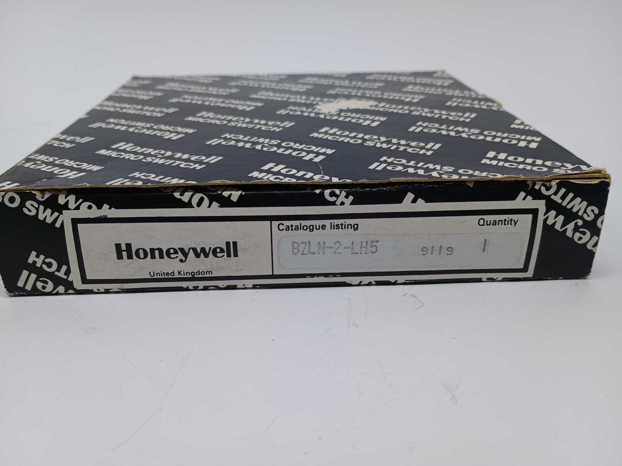 Honeywell BZLN-2-LH5 Enclosed Roller Arm Actuated Limit Switch