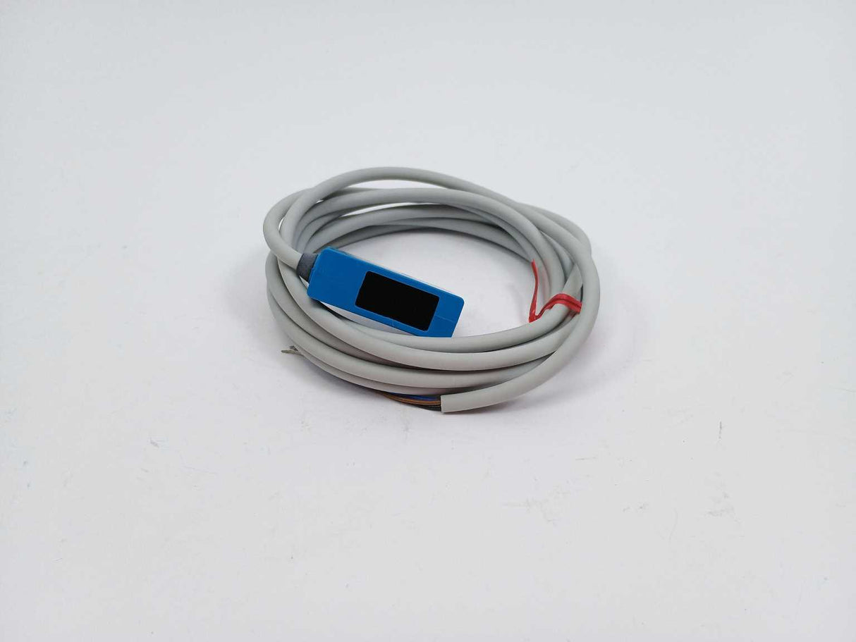 Yamatake / Honeywell FE7B-DLD6V Photoelectric Sensor