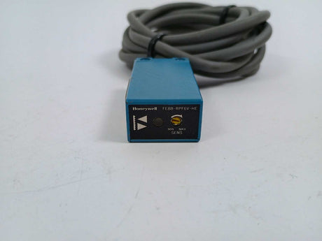 Honeywell FE8B-RPF6V-HE Photoelectric Sensor