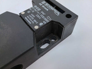 Schmersal AZ 16 zvrk Safety Switch