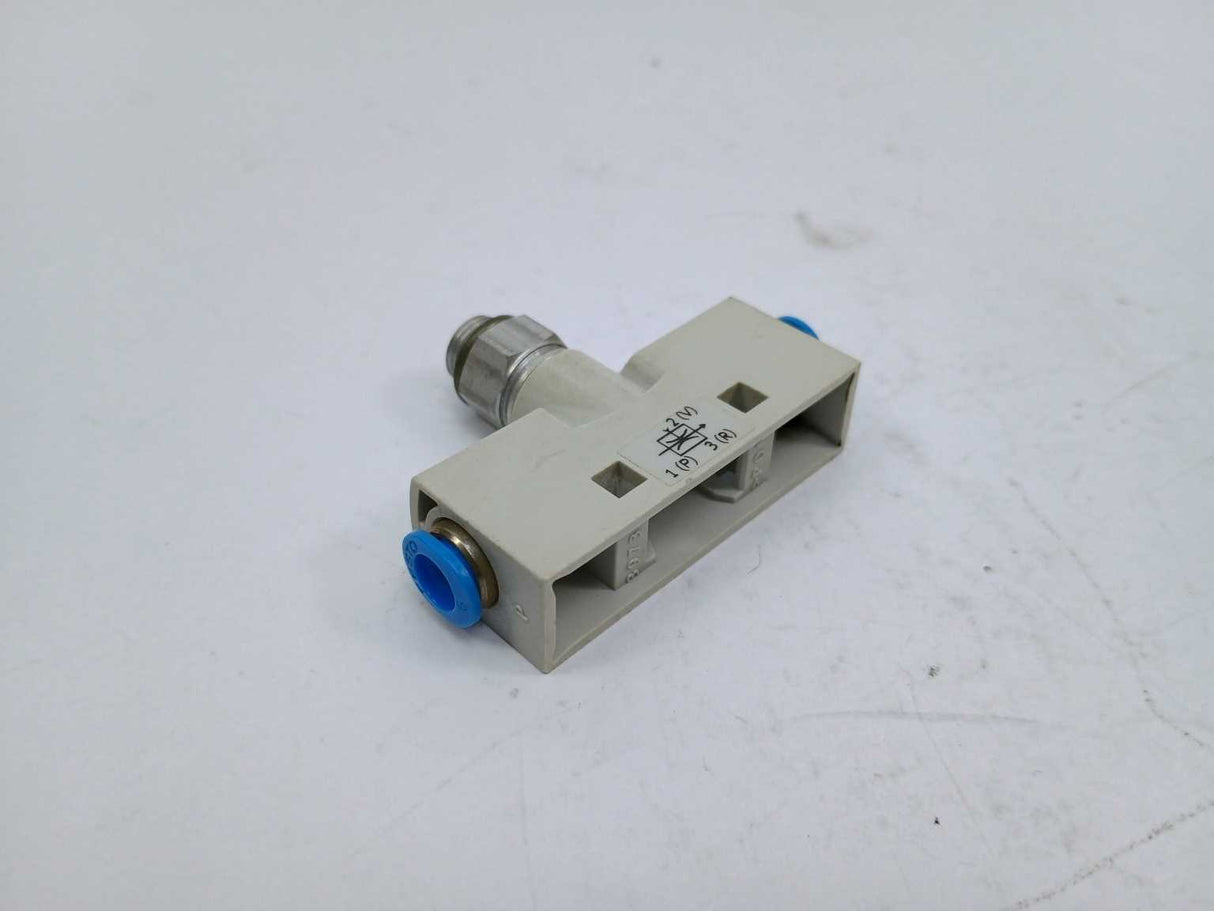 Festo 193599 VN-05-L-T3-PQ2-VA4-RQ2 Vacuum Generator