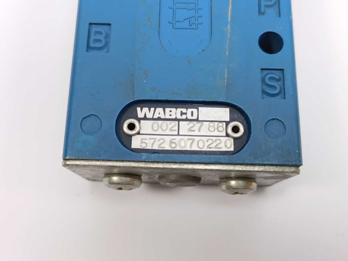 WABCO 5726070220 Solenoid Valve 24V